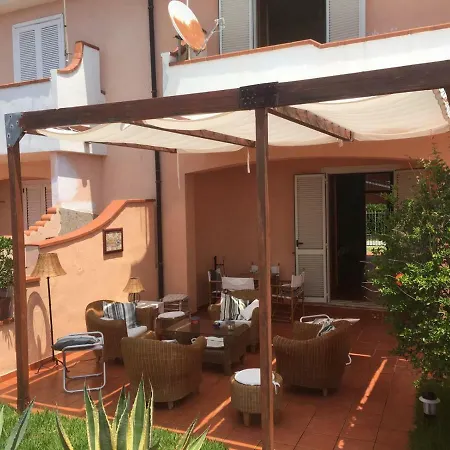 Il Terrazzino Di Lulu 체트라로